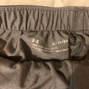 Under armour athletic with pockets nwot